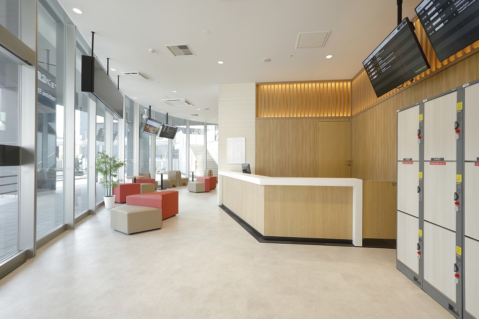 WILLER EXPRESS株式会社 様 バスステーション広島駅北口