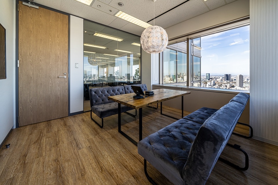 Essence Global Japan株式会社 様